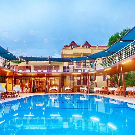 Grand Ruya فندق Çeşme