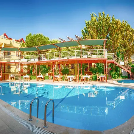 Hotel Grand Ruya Cesme