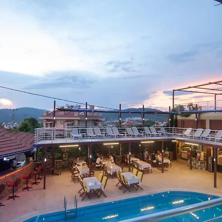 Hotel Grand Ruya 2*